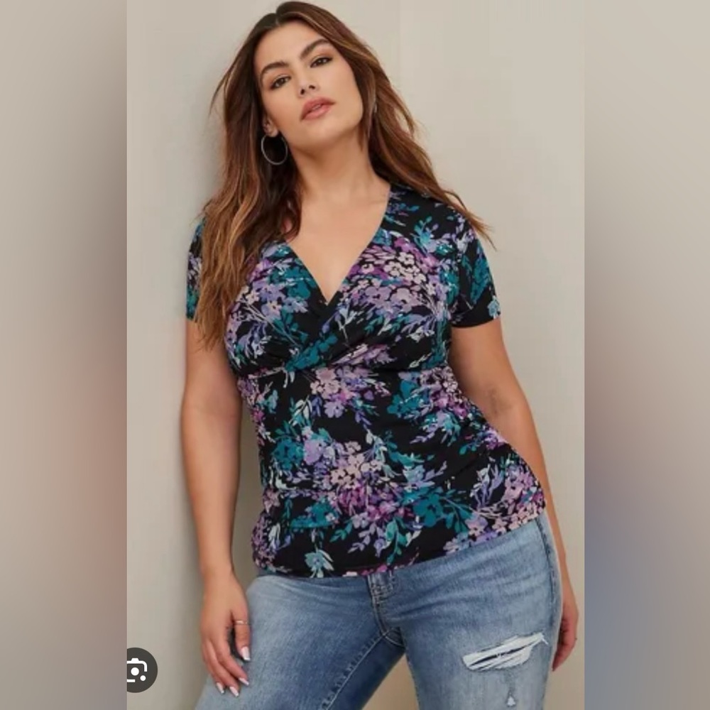 Torrid short sleeve blouse